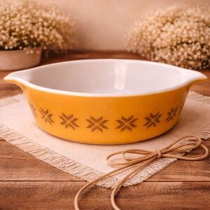 Pyrex‎ Town & Country Casserole Small Dish/Bowl